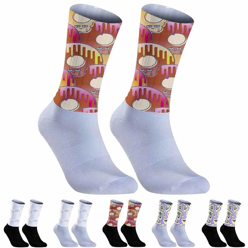 Outdoor Road Bike Socks Professional Cycling Socks 2024 New Protect Feet Breathable Socks Doughnut pattern Socks