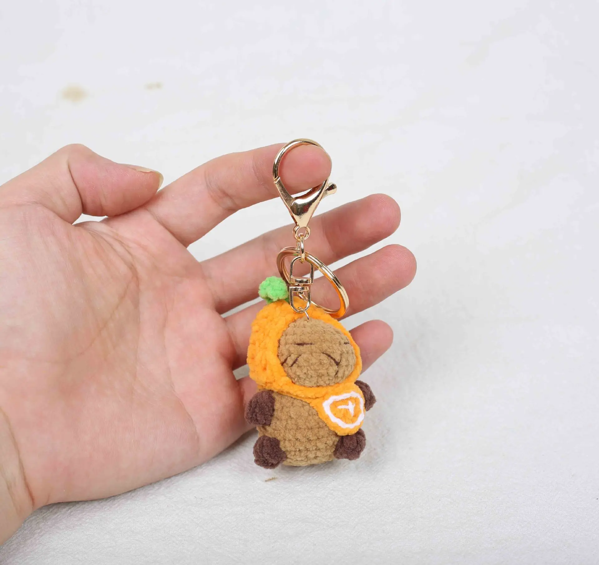 Niedlicher Kapibara-Anhänger Handgefertigter Mini-Kapibara-Schlüsselanhänger Kreativer Gestrickter Cartoon-Tier-Schlüsselring Taschenanhänger – Detail 4
