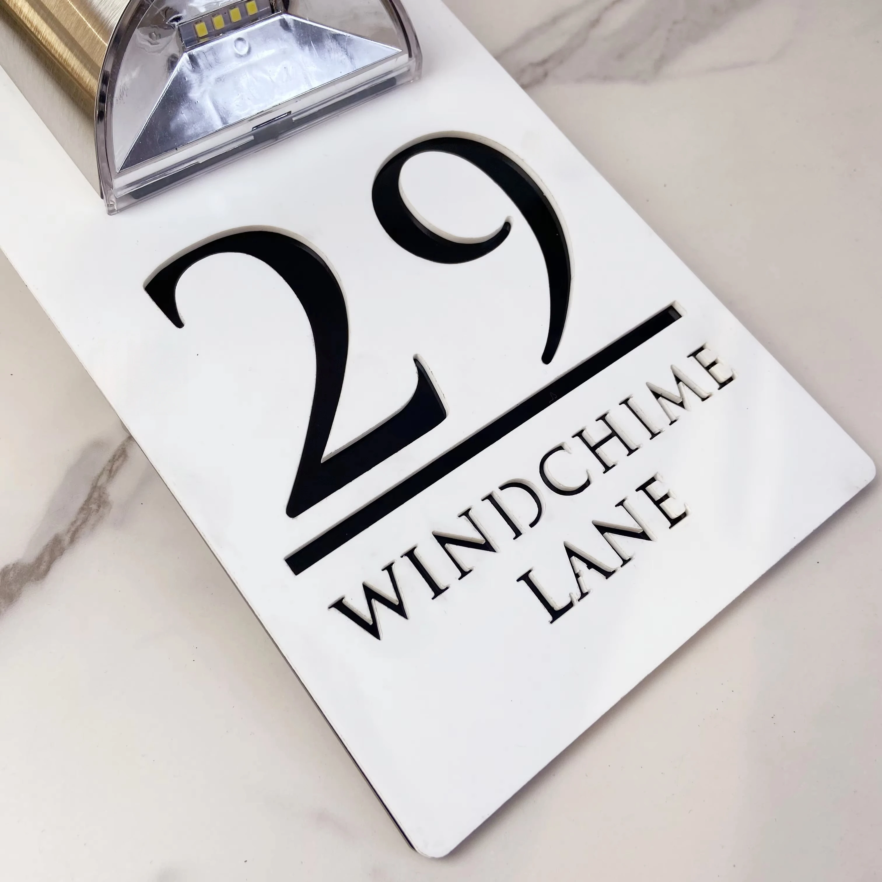 NONE Benutzerdefinierte Led Haus Nummer Solar, Acryl Eigentum Nummer, Tür Zeichen Adresse Plaque Led beleuchtete Zahlen, Straße Name Tür Platte Dekor 3