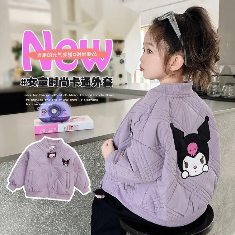 

Новая стильная куртка Sanrio для девочек Kuromi, модная детская бейсбольная одежда, повседневная универсальная утолщенная хлопковая осенне-зимняя одежда