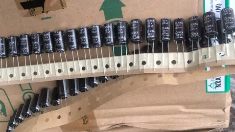 2024 NEW 10pcs 330uF 50V SAMYOUNG NXA series 10x20mm 50V330uF Bipolar Electrolytic Capacitors