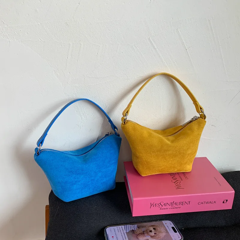 

Korean Version Handheld Box Bag Trendy Autumn Winter Frosted Underarm Bag Women High-end Shoulder Bag Small Crossbody Phone Bag