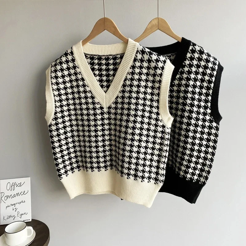 V Neck Sleeveless Knitted Sweater Vest Fashion Loose Houndstooth Casual Fashion Thick Sweater Female Waistcoat Chic Tops 17502