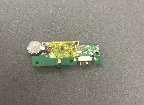 Immagine 3: Scheda di ricarica con presa USB per DOOGEE N40 Pro
