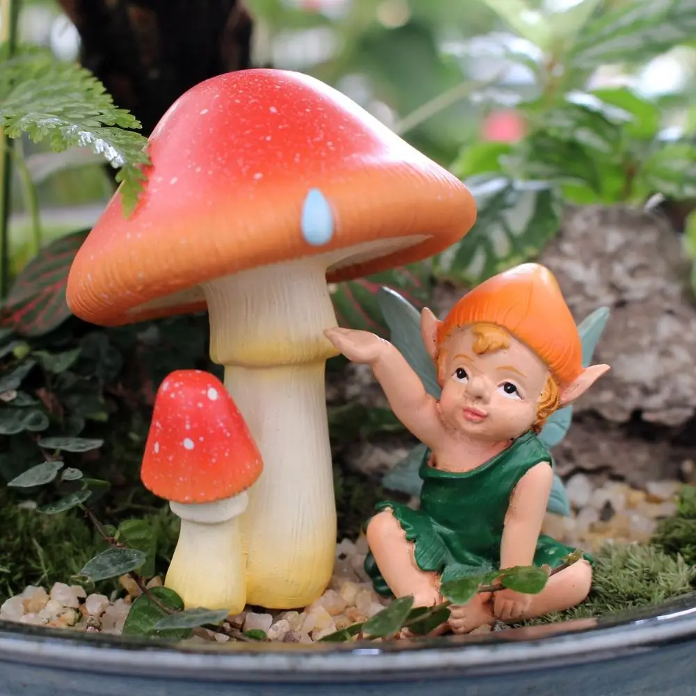 

Resin Mushroom Doll Set Cartoon Handicraft Mushroom Fairy Statue Creative Simulated Miniature Figurine Sculptures Christmas