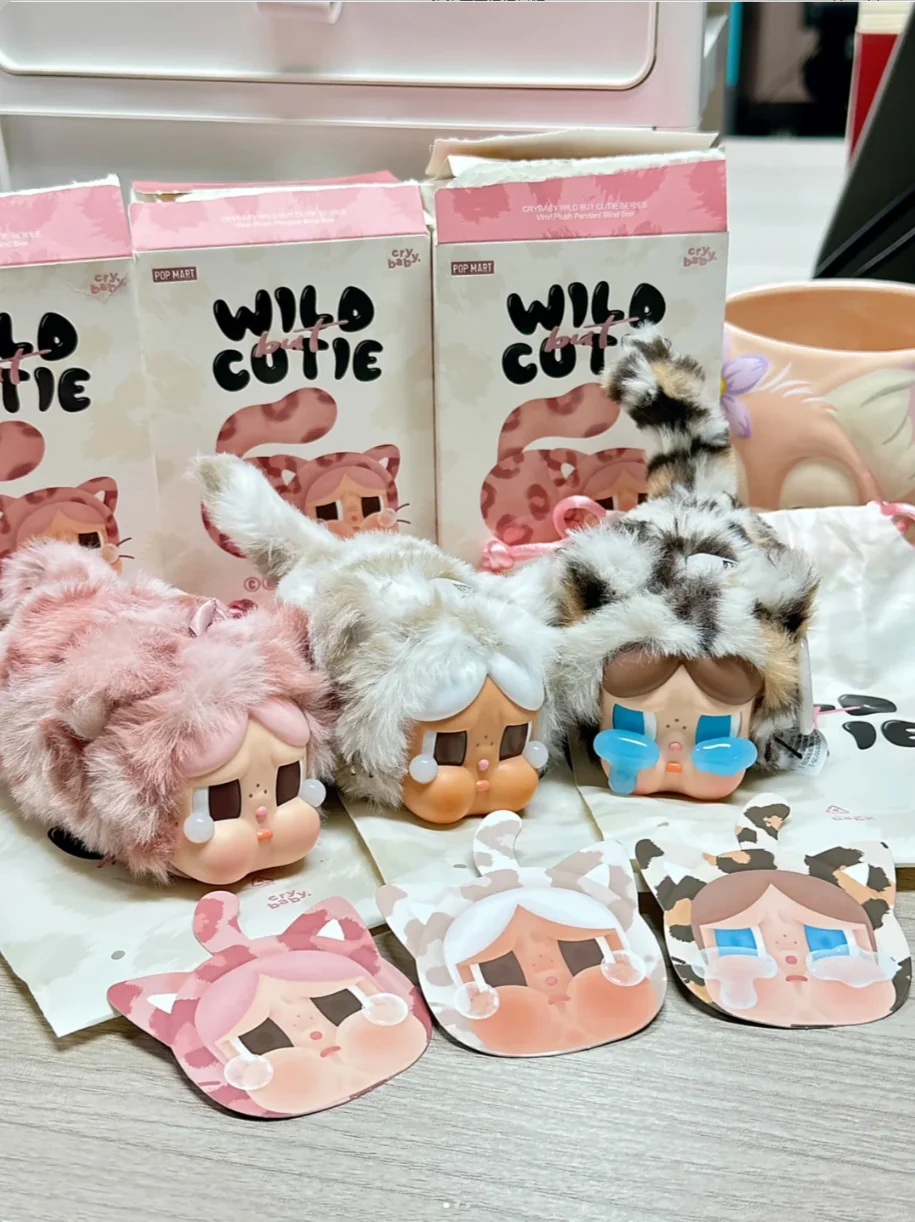 

2025 New Crybaby Wild But Cutie Mystery Blind Box Collectible Vinyl Plush Keychain Cute Design Limited Edition Gift For Fans