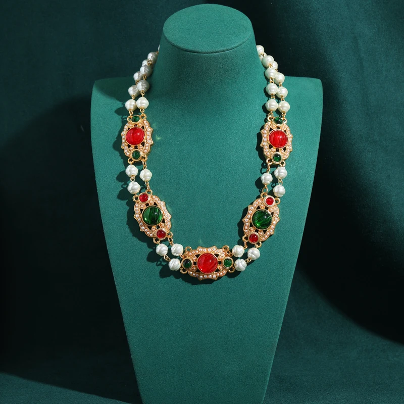 

Vintage Statement Pearl Necklace Charm Collar Choker Red Glass Palace Chain For Woman Bridal Antique Gold Color Accessories 2026