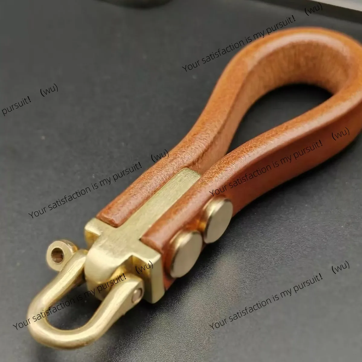 

Solid Brass Bronze Micro Retro Heavy Machinery Keychain Accessories Main Body Luggage Keychain