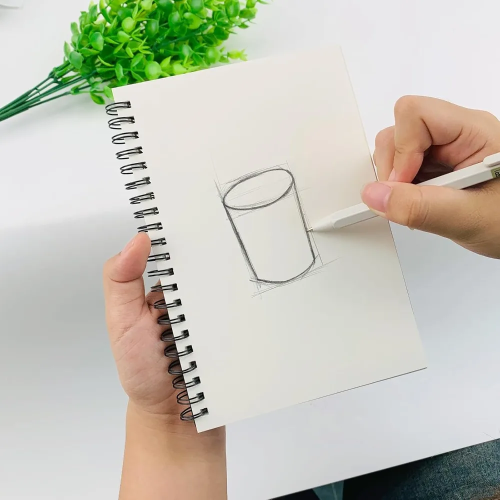 عبوة واحدة من دفتر الملاحظات الحلزوني الأسود الفارغ، غلاف ناعم، كتاب رسم، 100 صفحة / 50 ورقة، 7.5 بوصة × 5.1 بوصة، ورق سميك يمنع الحبر #5