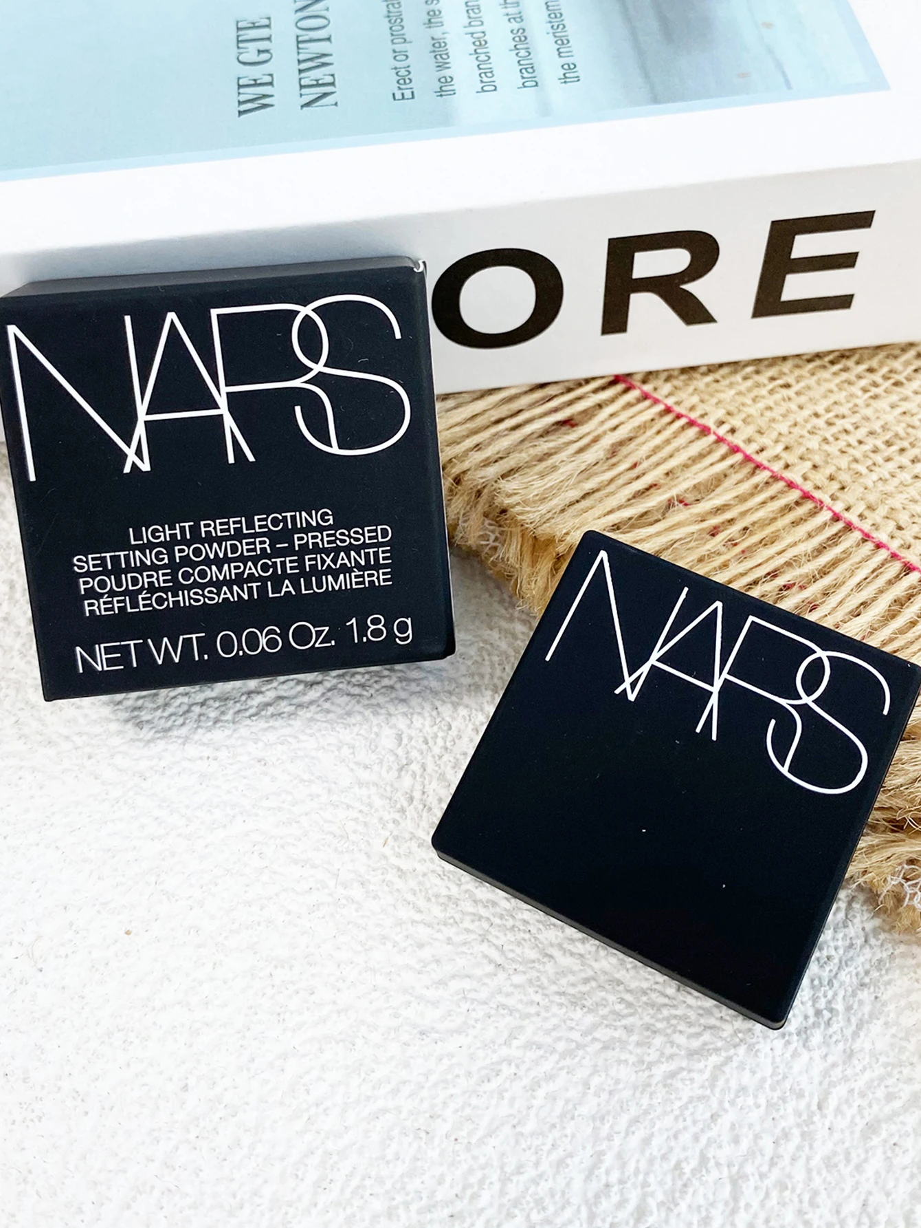 NARS LIGHT REFLECTING SETTING POWDER-PRESSED 1.8g