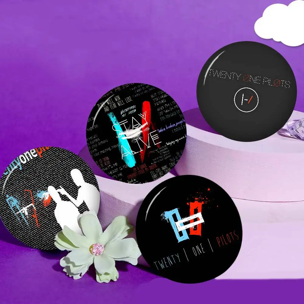 Twenty One Pilot 58mm Cute Anime Figure Icon Badge Handmade Tinplate Brooch for Backpack Clothes Chest Ornament Gifts