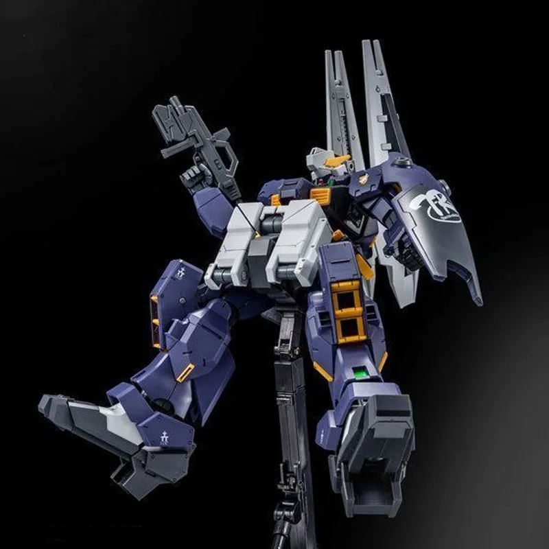 반다이 오리지널 MG 고급 헤이즐 RX-121-1 건담 TR-1 1/100 애니메이션 액션 피규어 조립 모델 장난감 어린이를위한 선물 건담