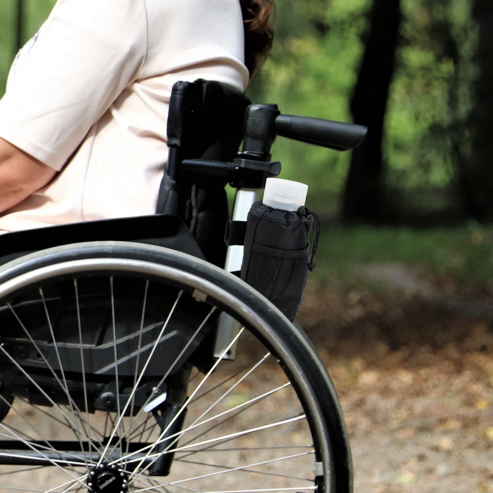 

Portable Bike Kettle Bag Expandable Drawstring Closure Stable Ride Design Handlebar Bottle Holder for Hiking Running Travel