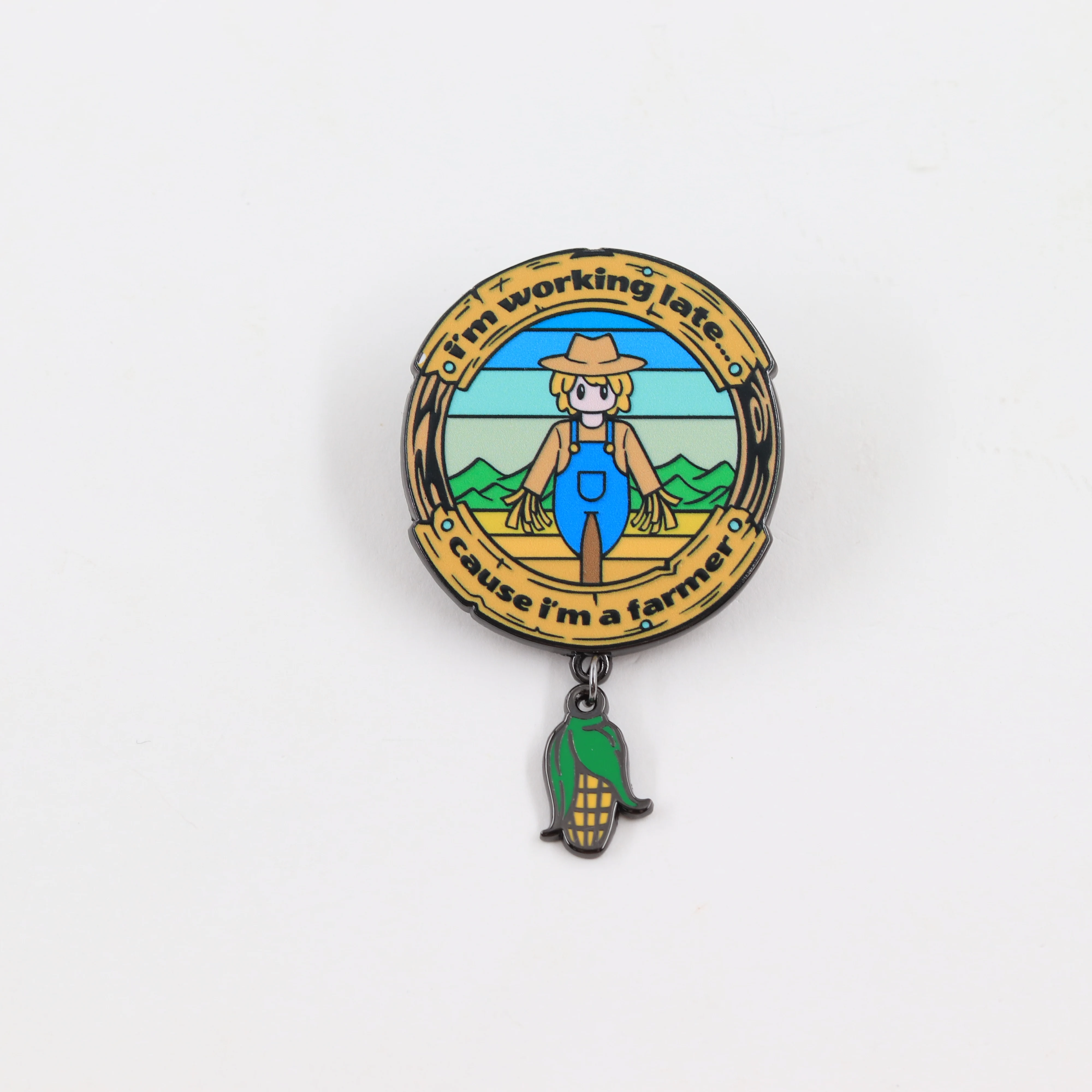 Lustig, ich arbeite bis spät in die Nacht, weil ich Landwirt bin. Emaille-Pin, Vogelscheuche, Mais, Anhänger-Brosche, Cartoon-Abzeichen, Revers-Schmuck, Geschenk für Freunde. – Detail 10