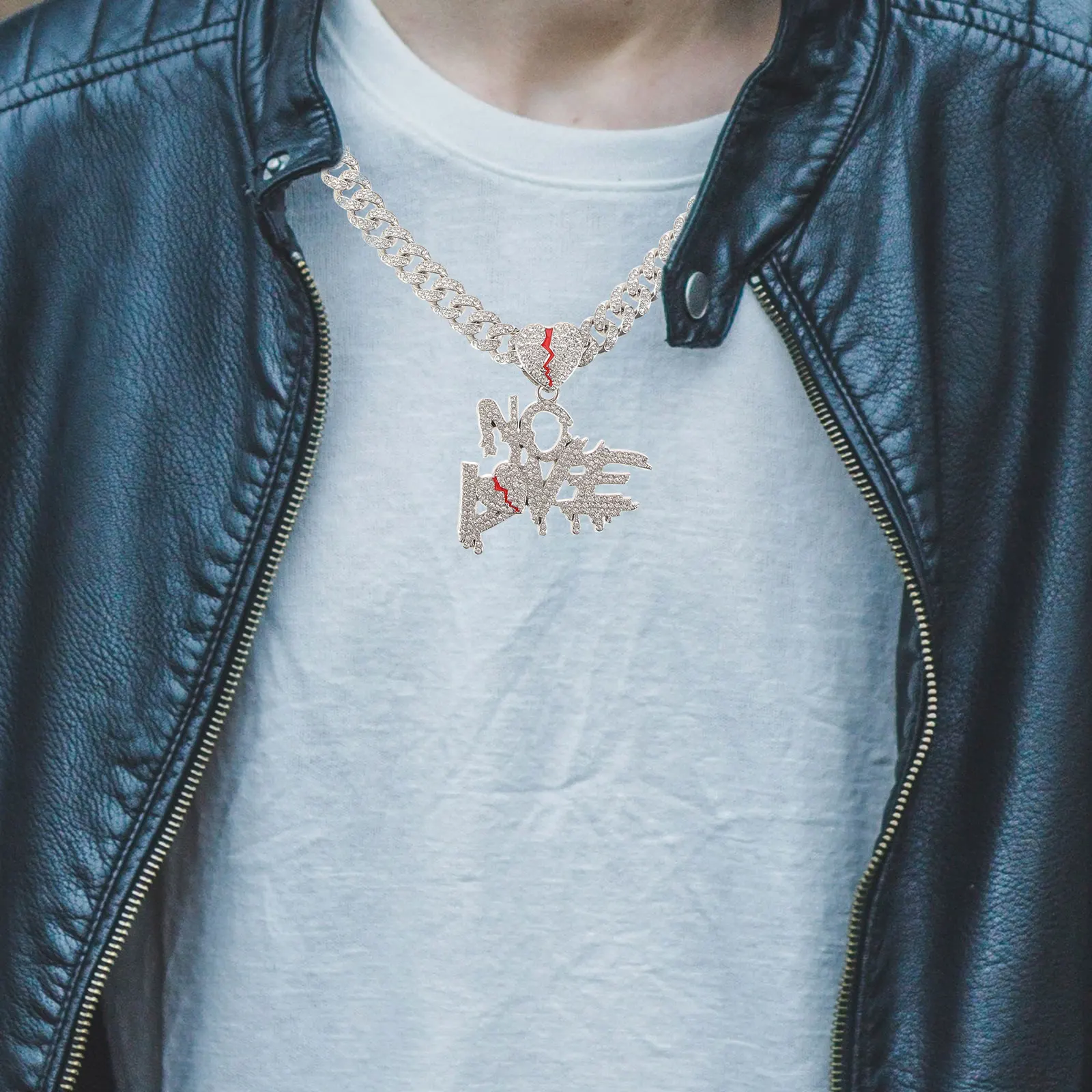 

Valentine Letter Pendant Rhinestone Necklace Clavicle Chain Necklace for Women Teens Casual Dressy Charm Gift Jewelry