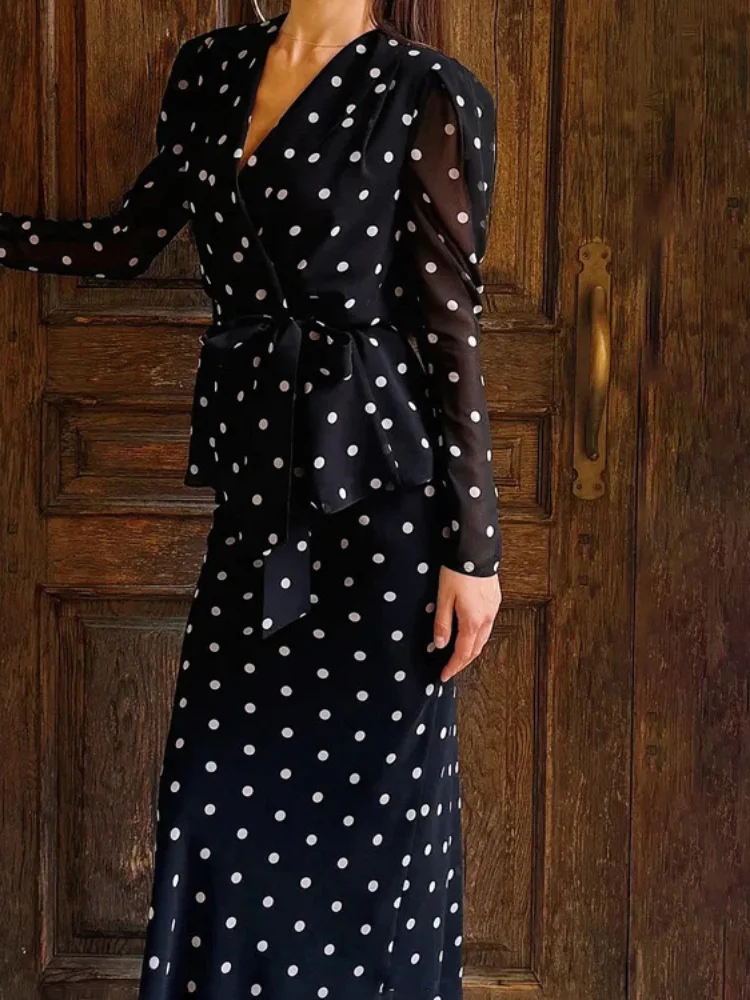 

Elegant Polka Dot Print Outfit V-neckline Belt Decorations Waist Cinching Long Skirt Set Party Daily Outdoor Casual Attire 2026