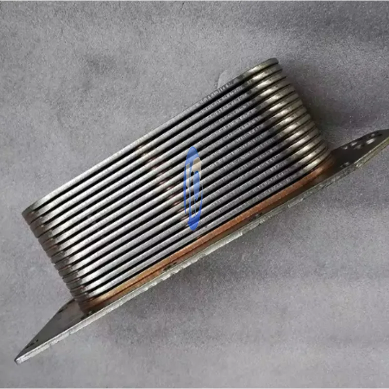 For Dongfeng Cummins 6L/ISLE engine spare parts, oil cooler cold core 5284362