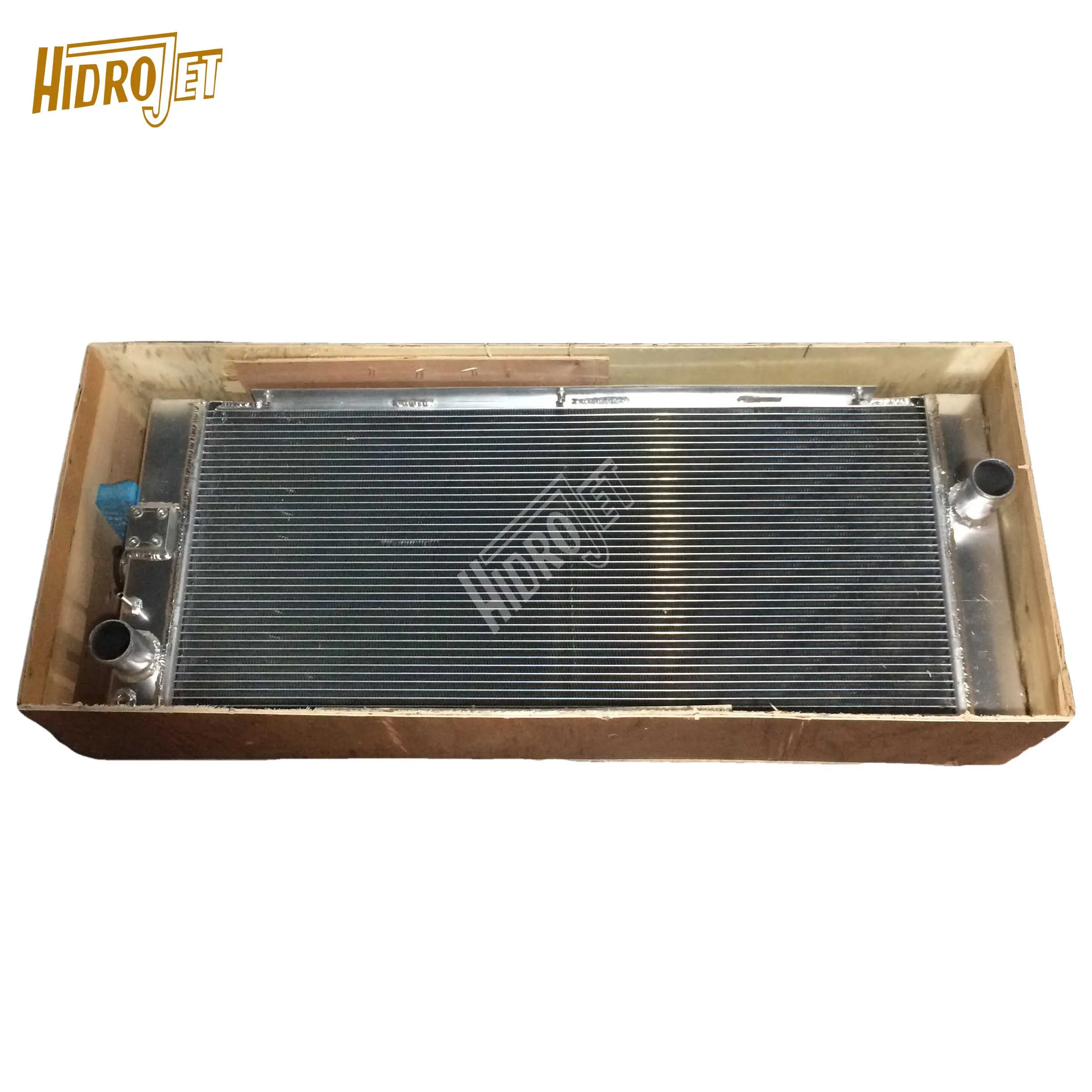 Construction machinery parts R220-9 excavator radiator water tank 11Q6-41710 water cooling radiator for sale