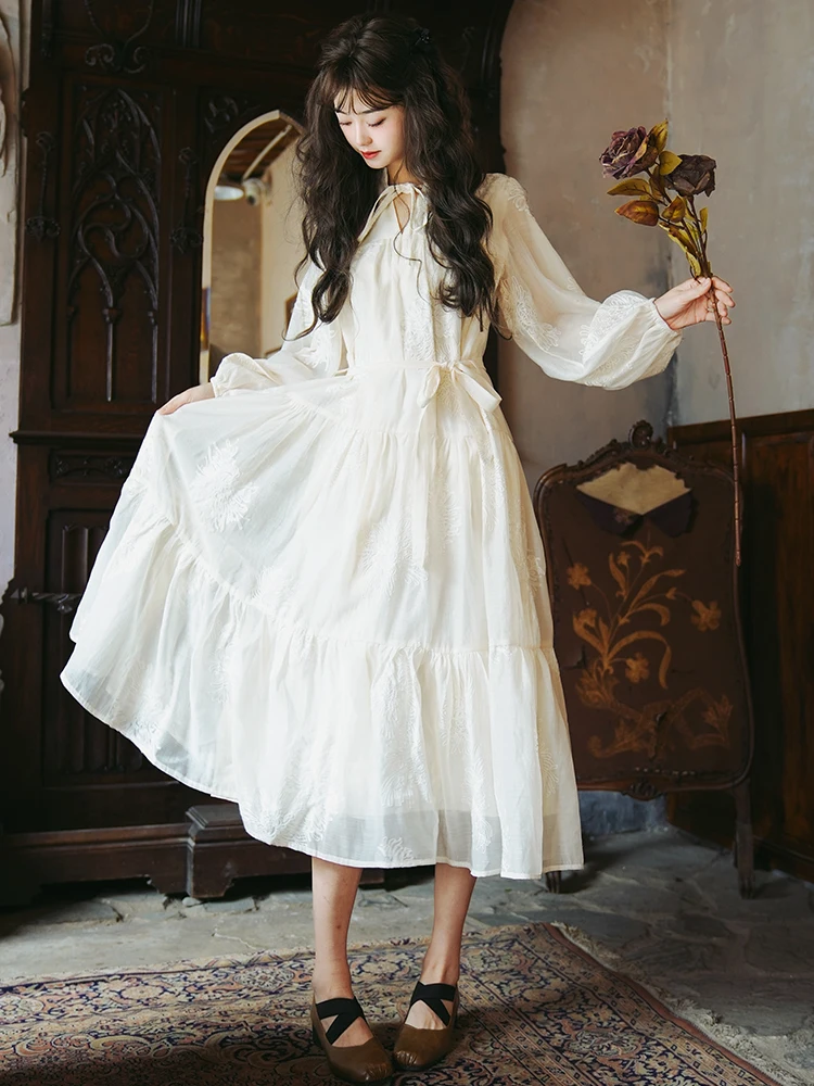 Tiyihailey outono primavera vestido feminino manga lanterna completa longo meados de bezerro senhoras cintura alta bordado bandagem com decote em v rendas até