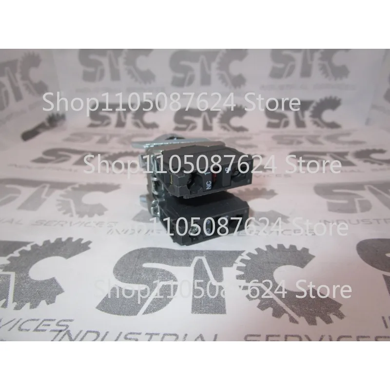 SS    XB4BA55  For  Andeli 22mm Yellow Push Button Spring Return 1 NO + 1NC- FAST SHIPPING
