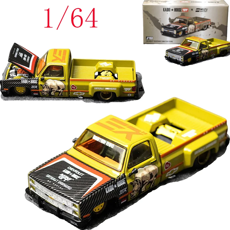 

‌Kaido House X MINI GT Diecast 1:64 KHMG153 Chevrolet Silverado Car Model‌ Alloy Car Model Toys for Boys Gift