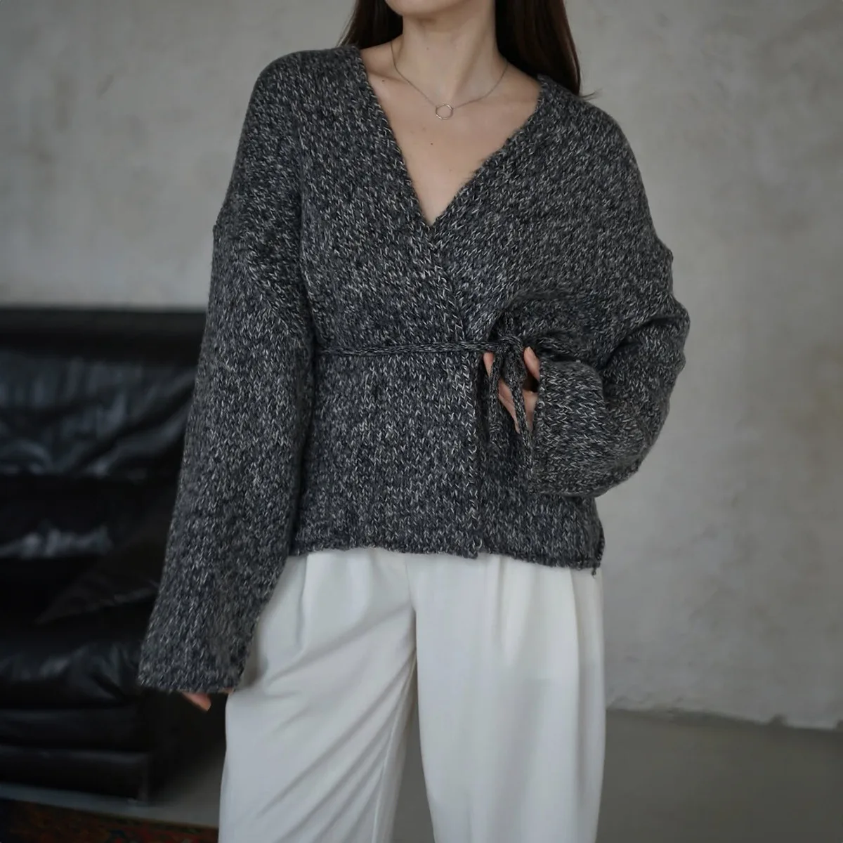 

2025 Casual Simple Long Sleeved Jacket Sweater Women's Clothing 2025 Autumn and Winter