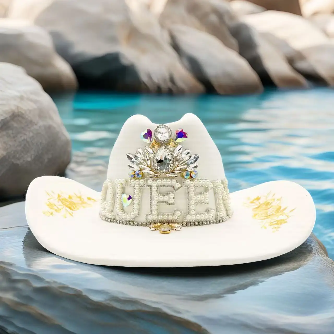 

HongLuan QUEEN White Western Cowboy Hat Rhinestone Woman for Cowgirl Costume, Cowboy Accessories & Embroider Cowboy Hats for Man