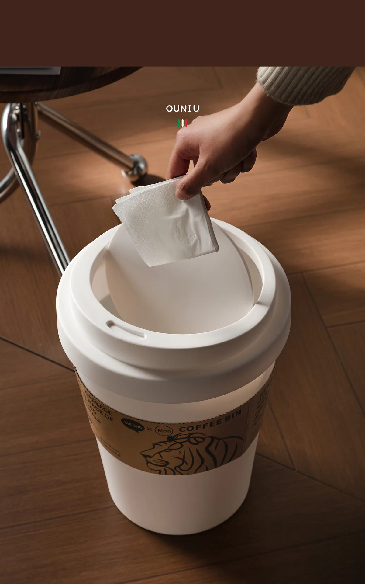 Retro-Kaffeetasse, Mülleimer mit Deckel, für Zuhause, Flur, leicht, luxuriös, großes Fassungsvermögen, Mülleimer, Schlafzimmer, Schaukeldeckel, Papierkorb – Detail 3