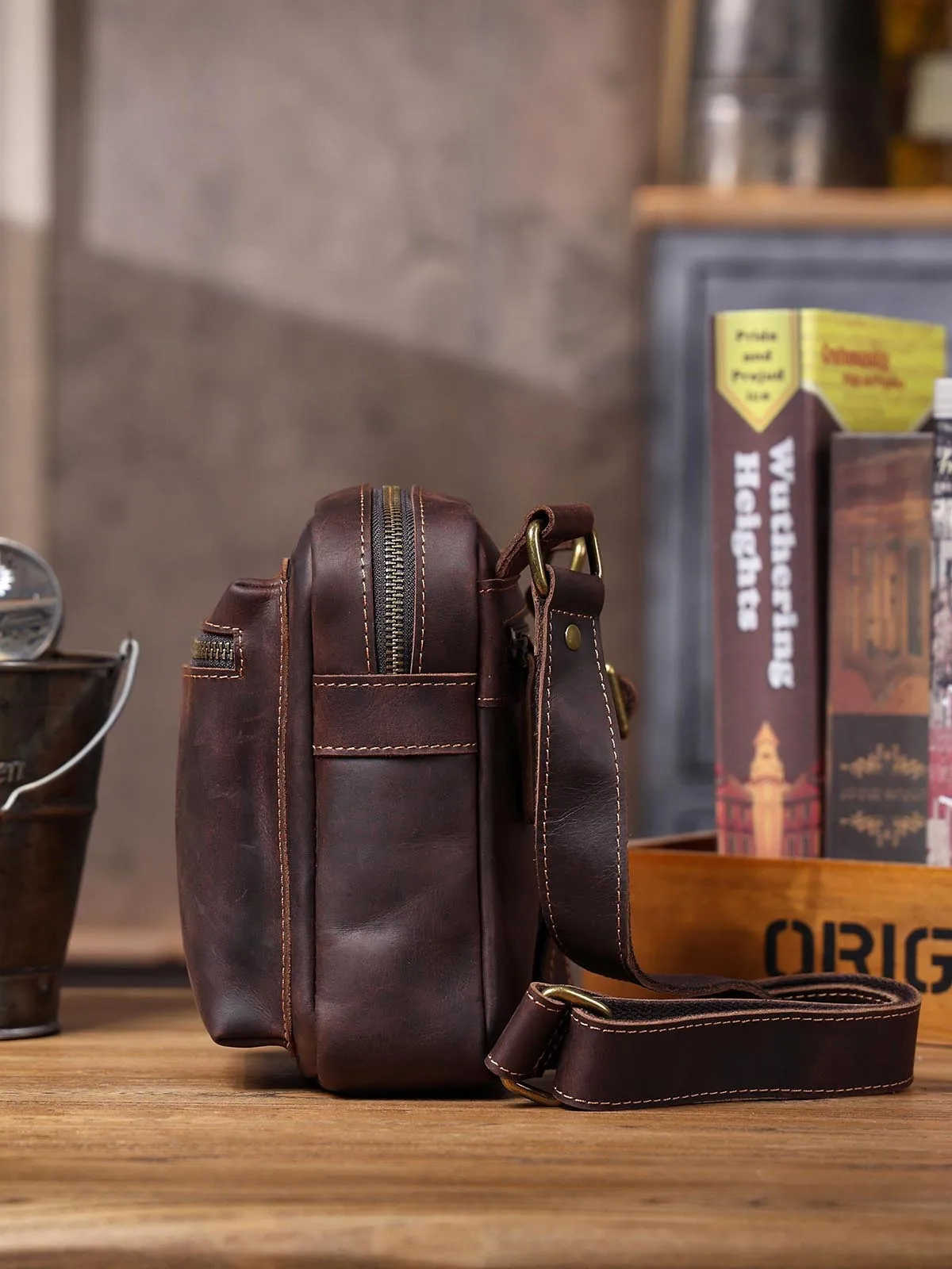 vintage crazy horse cowhide men's shoulder bag outdoor simple casual luxury natural genuine leather small phone crossbody bag