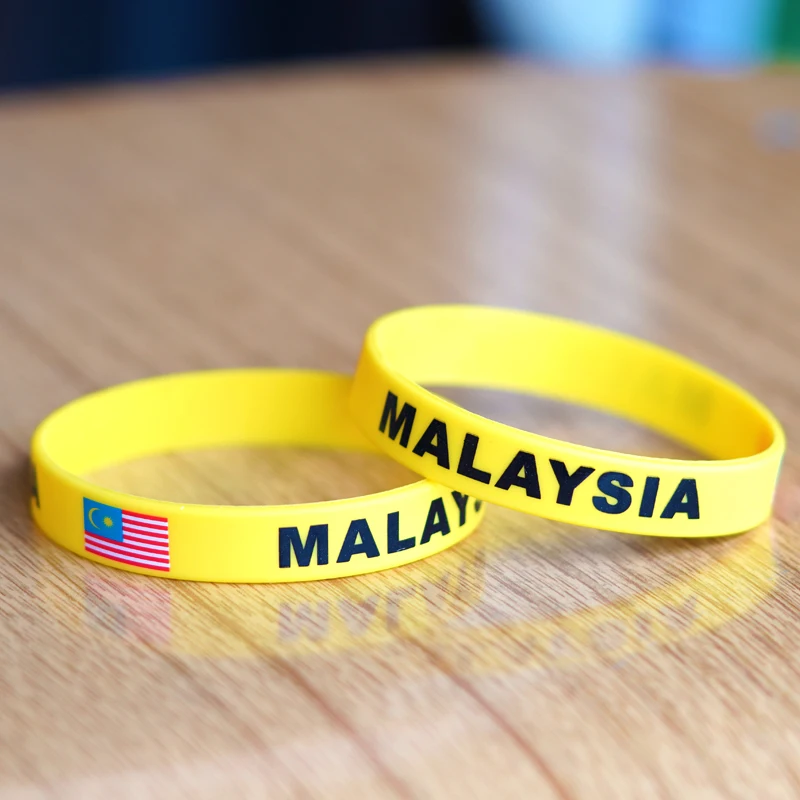 Customized 2pcs Malaysia National Flag Wristband Sport Silicone Bracelet Rubber Band Commemorative Fashion Accessory