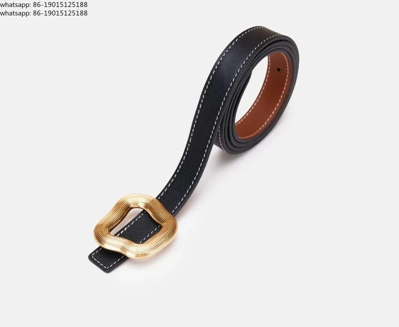 

Женский кожаный ремень в винтажном стиле с металлической пряжкой и волнистым дизайном