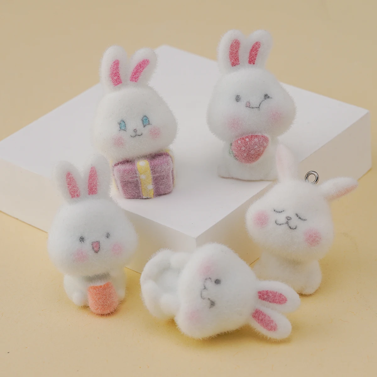 10pcs New Flocking resin Rabbit Charms Cute Plush Party Bunny pendant for Keychain Earring DIY Crafts Jewelry make Accessories