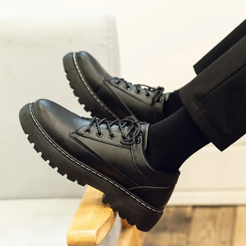 shoes Men and Women Couples Three-hole Leather Classic Low-top Retro Anti-skid Wear-resistant Motorcycle Boots Fashion