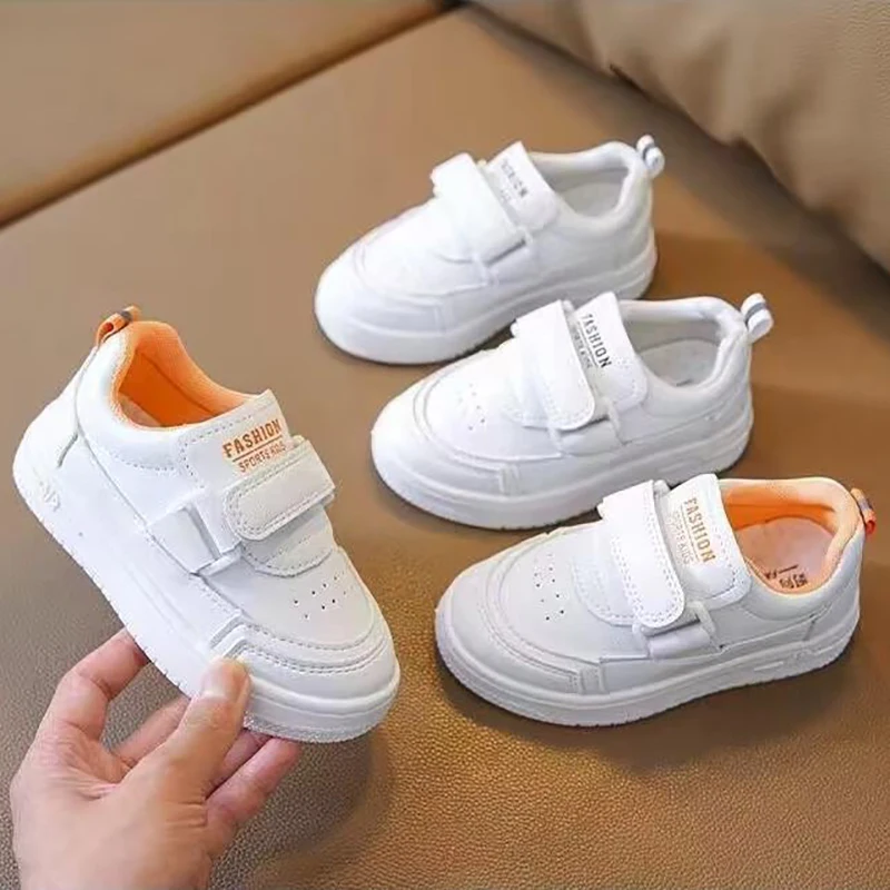 Children Casual New Four Seasons Soft Bottom Running Men's and Women's Sports Shoes Baby Edition Little White Children's Shoes