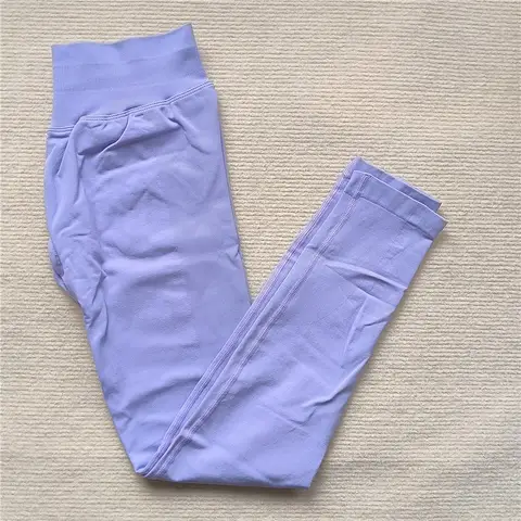 Sömlösa höftlyftande leggings för kvinnor, sömlösa sportleggings med hög midja, fitnessleggings med push up, yogaleggings, gymkläder, sportkläder 8 best sales Mallas fitness armhävningar - №4