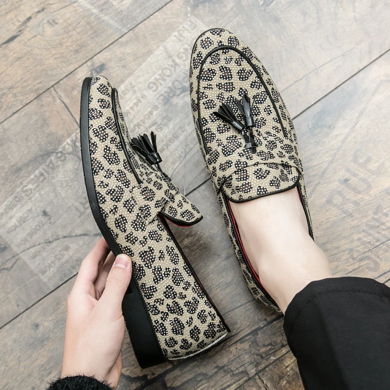 Рисунок 3 - Мужские лоферы, модные и персонализированные