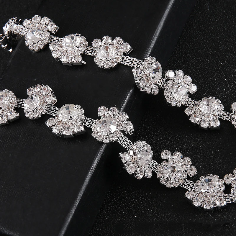 

1 Yard Women's Crystal Flower Trim Chain Waist Belt Garment Accessory Fashion Apparel Decoration for Evening Gown & Party