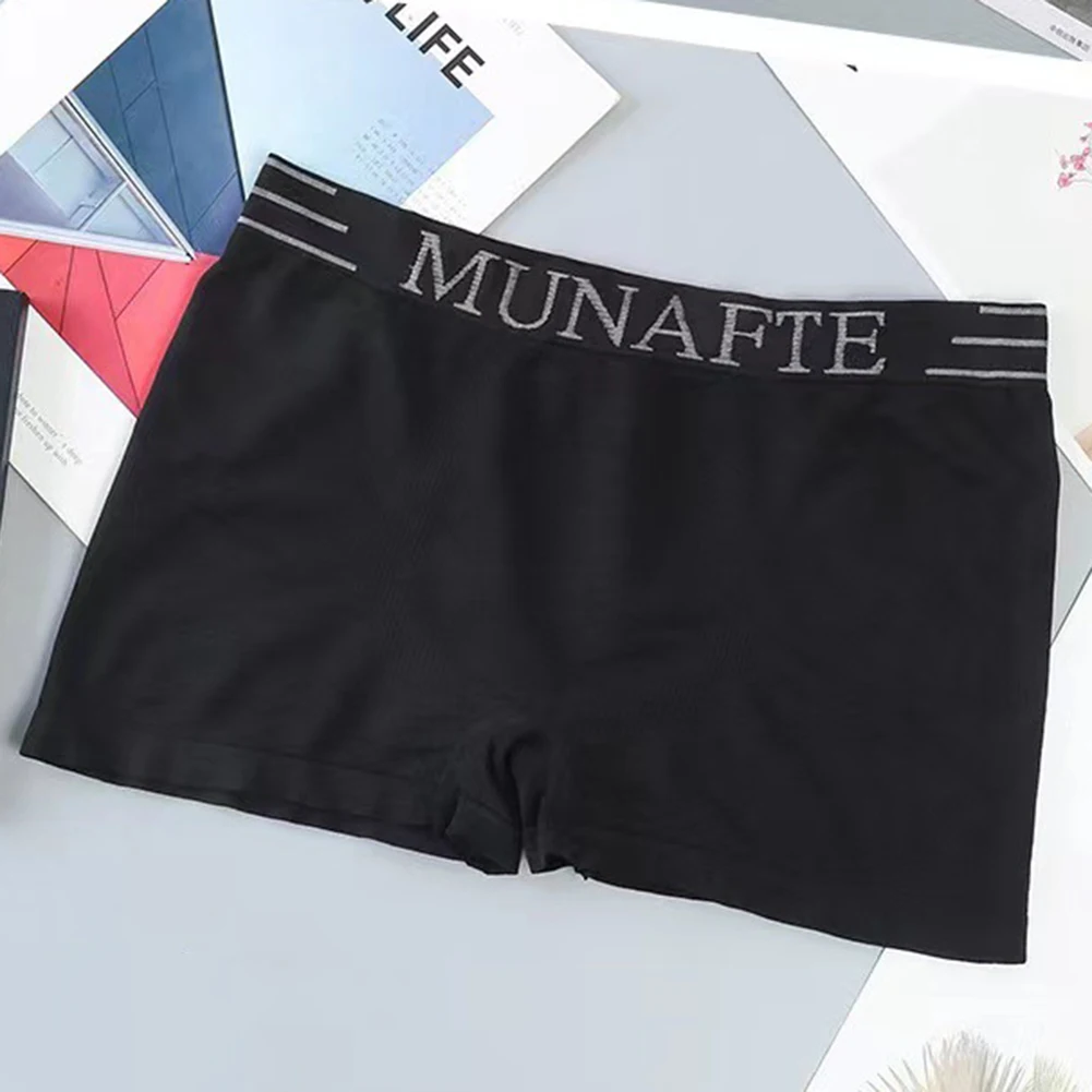 Fashion Comfort Men\\\'s Underwear Boxer Briefs Lightweight Medium Strength Quick-drying Casual Loose Comfortable
