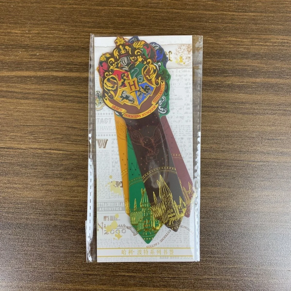 Gingerbread Magic: The Ultimate Guide to Unique Hogwarts-Themed Bookmarks for Harry Potter Fans