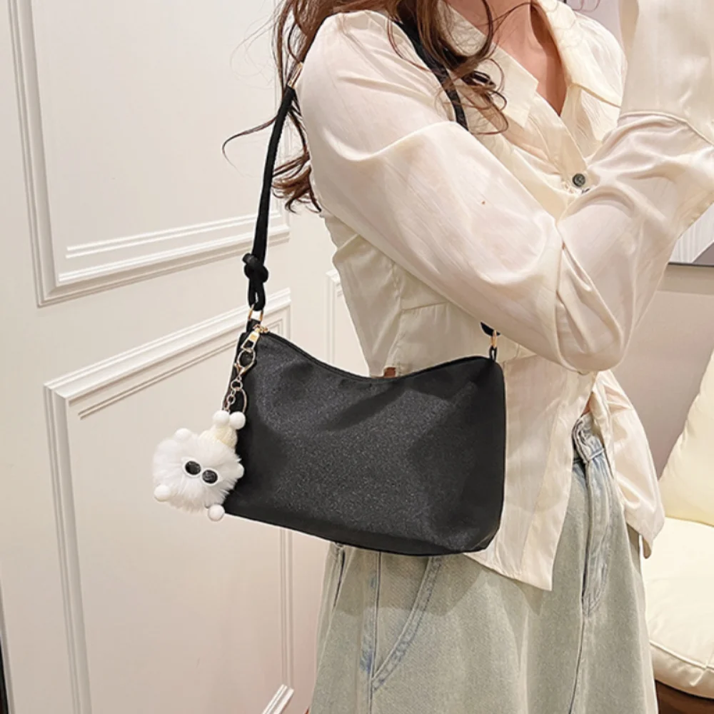 Solid Color Fashion Elegant Shoulder Bag New Cloth Smooth Satin Underarm Bag Leisure Shoulder Bag