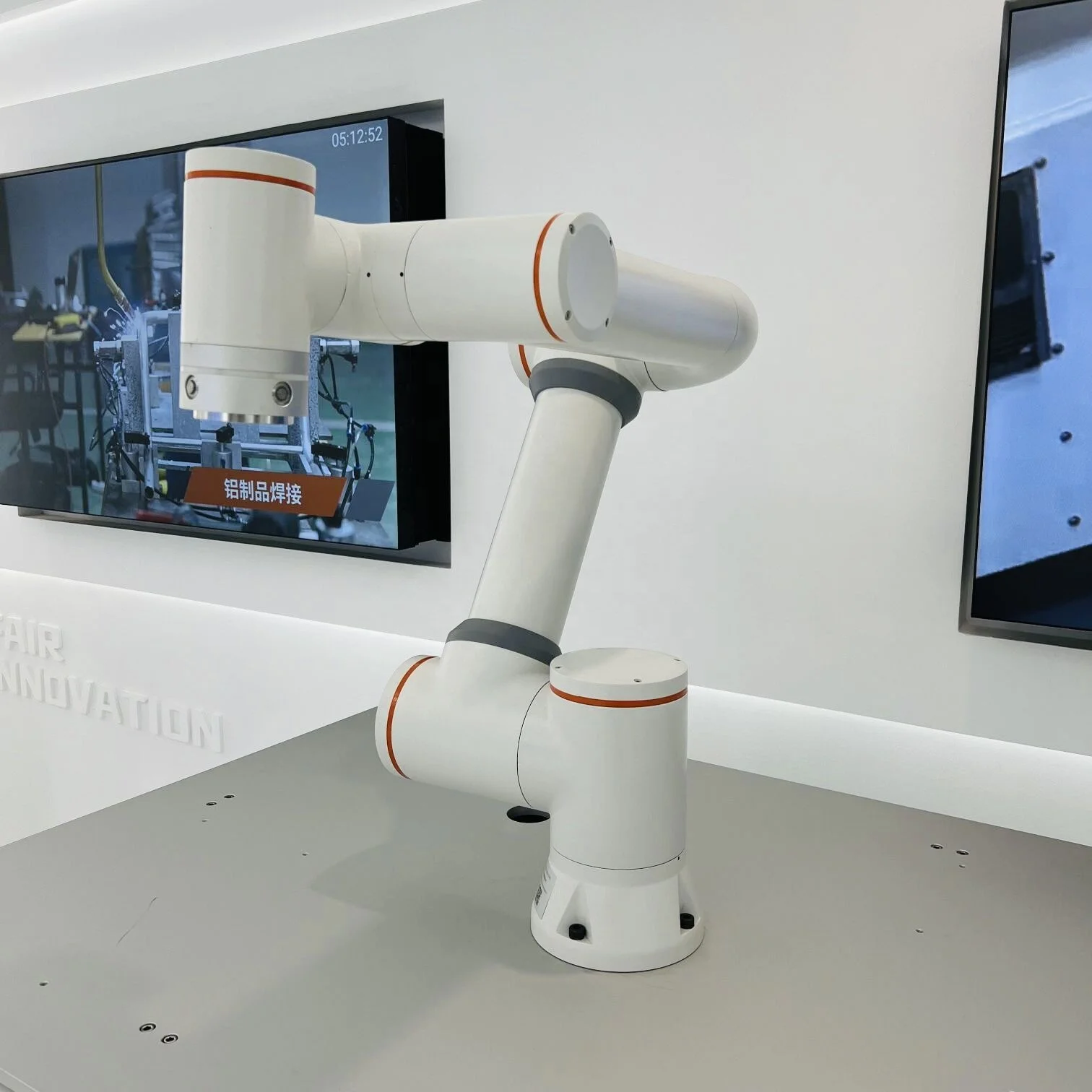 Best 6 Axis Small Collaborative Robots, Mechanical Arm Clamp Parallel Gripper Customized Solution Hot Sale