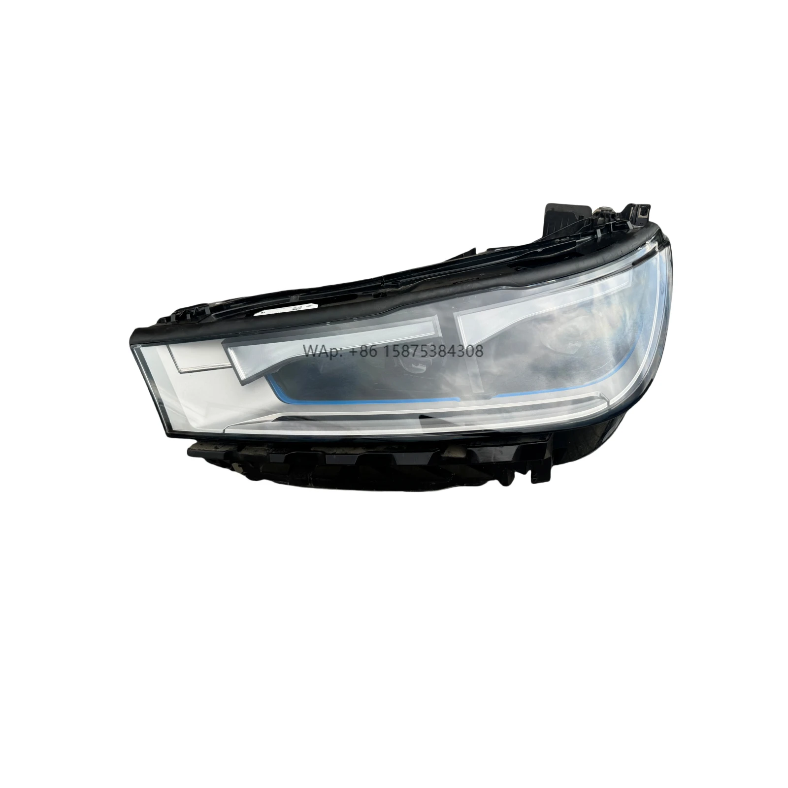 The New High-quality Ix  I20 New Energy Electric Vehicle Front Left and Right Headlights Automatic LED Blue Eyes Light  for