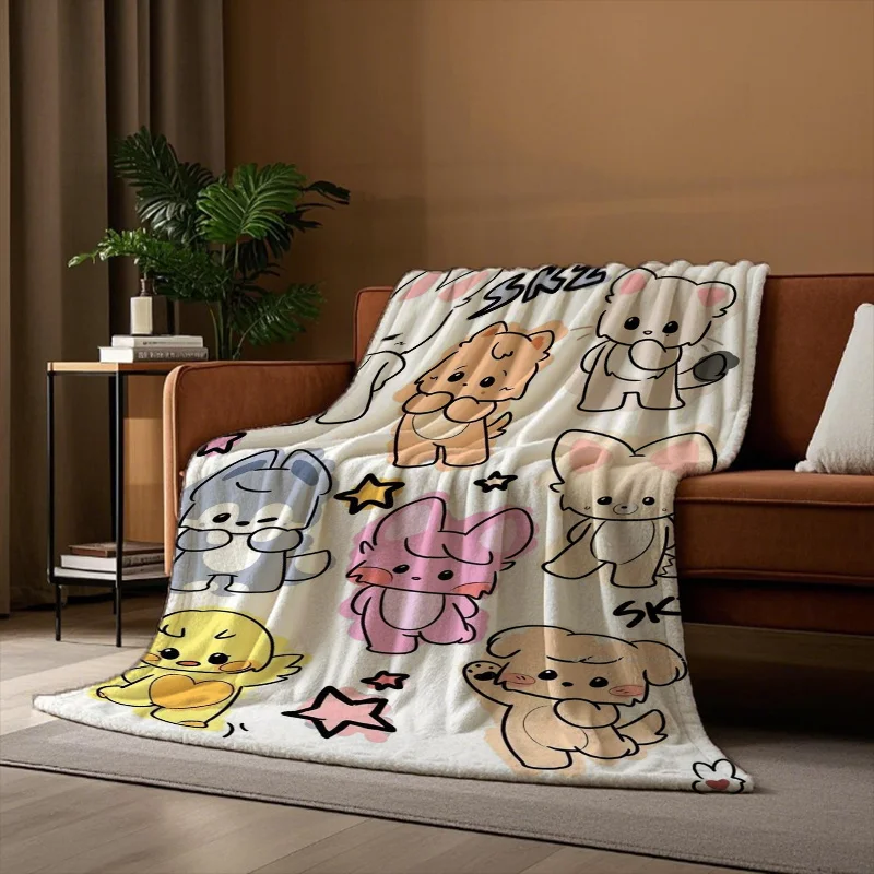 Bright anime character digital print flannel throw blanket Soft and comfortable suitable for all seasons made of polyester fiber