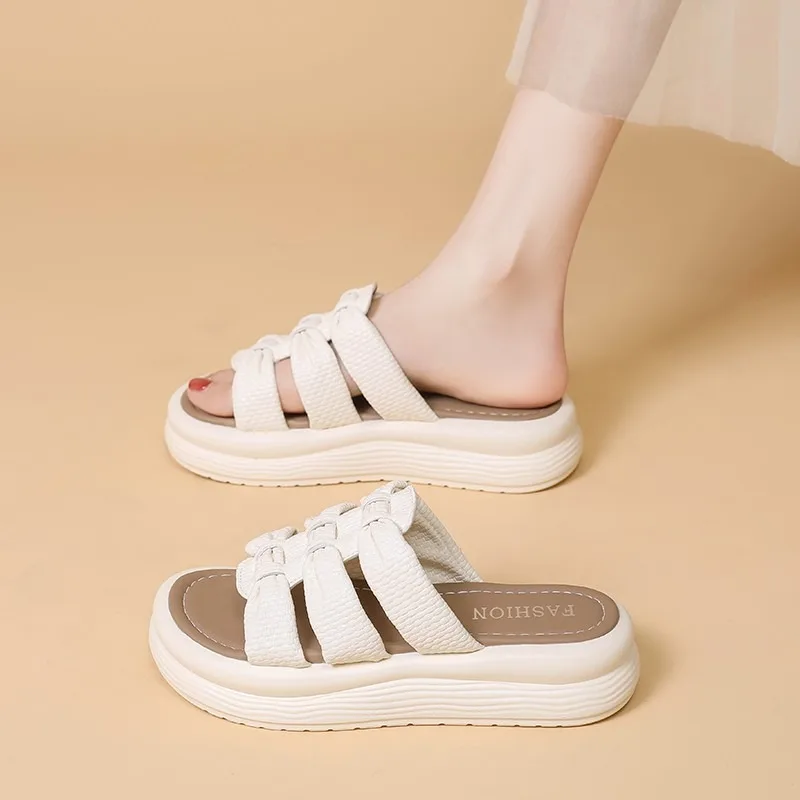 Summer Women's Fashion Slide Sandals Classic Single Strap Design Versatile Casual Slippers Comfortable Soft Sole for OutdoorWear