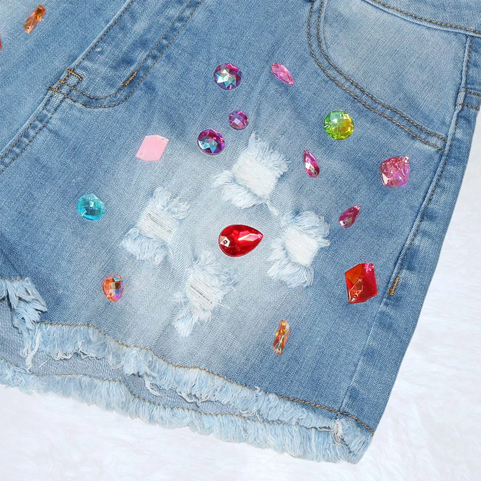 Women\'s Jeans 2024 Summer Fashion Colourful Rhinestone Denim Shorts Streetwear High Waisted Button Down Casual Versatile Jeans