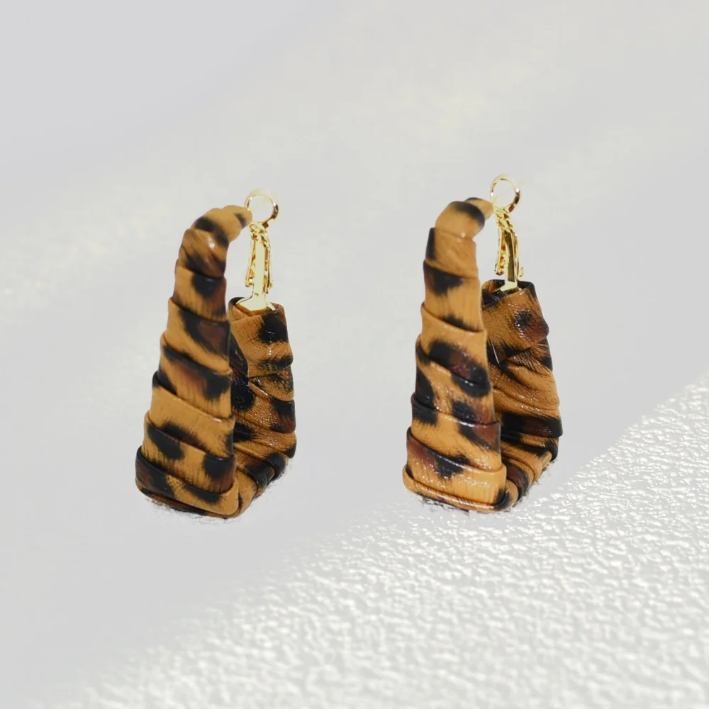 Geometrische quadratische Ohrringe, mit Leder umwickelt, Zebra-Camouflage-Leopardenmuster, Damen-Ohrringe, Schmuck – Detail 4