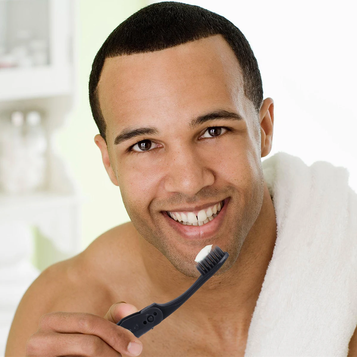 8 шт. портативная зубная щетка с черной ручкой, складная, для путешествий, кемпинга, уголь, средний, прочный, для здоровья полости рта, эргономичная, противоскользящая