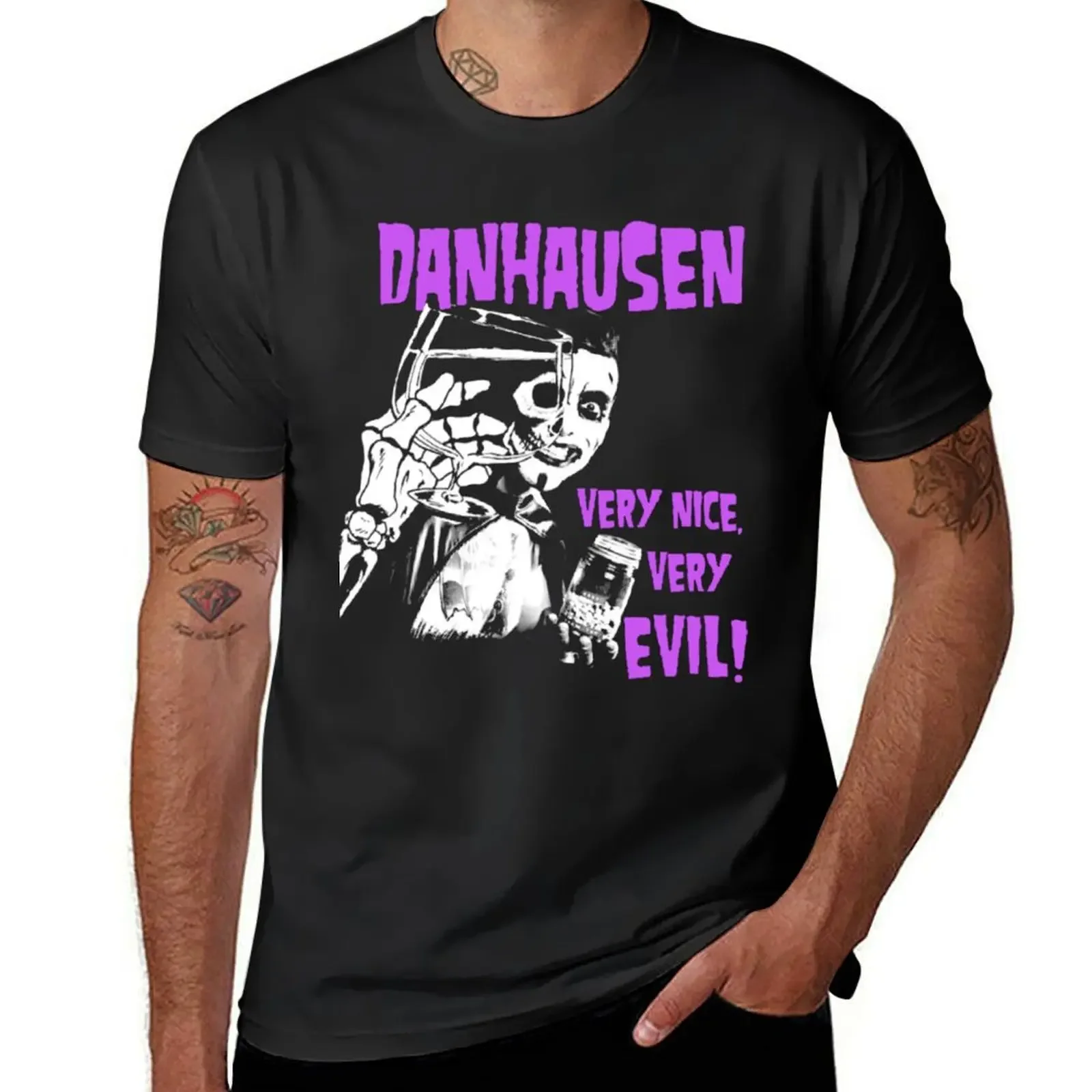 Danhausen X Misfits Very Nice Very Evil Essential T-Shirt anime cheap stuff mens graphic t-shirts funny