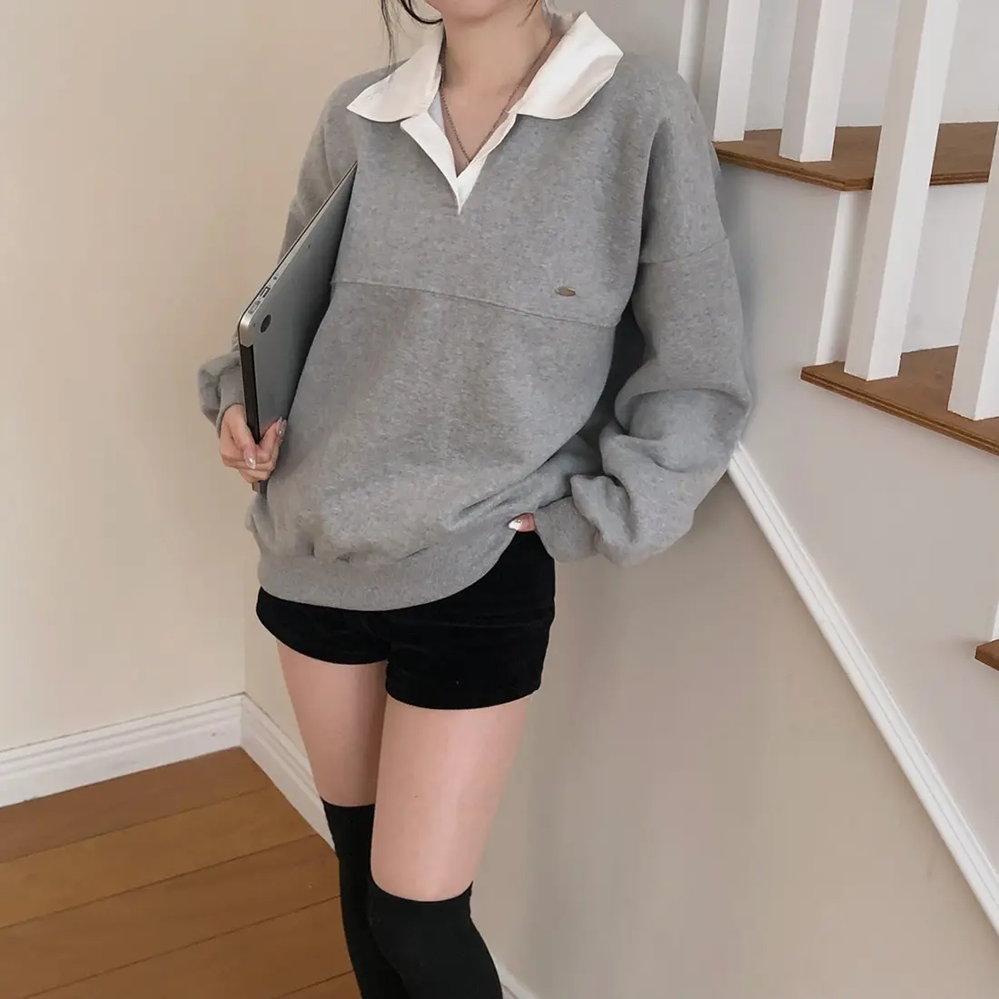 

Korean style Chic early spring new retro simple loose polo collar long sleeve sweater