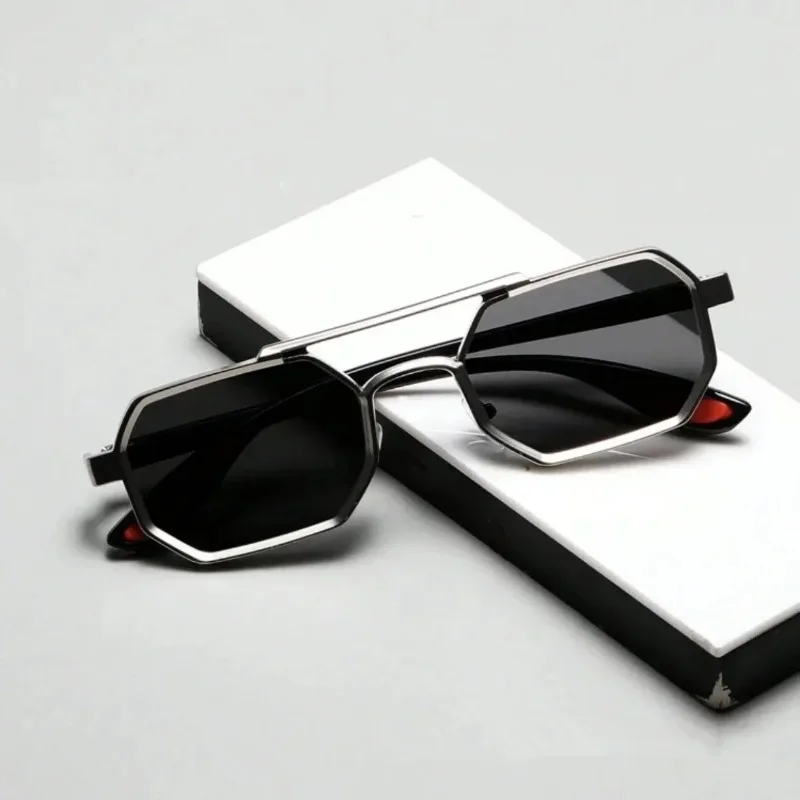 Vintage Square Sunglasses for Men Steampunk Sunglasses Retro Women Punk Style Fashion Glasses Retro Shades Gafas De Sol - view 4